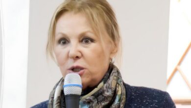Наталья Селезнёва и Максим Аверин на сцене